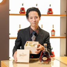 ミツバチに着目し、未来へのメッセージを込めたカクテルで、伊藤広光さんが日本一に輝く